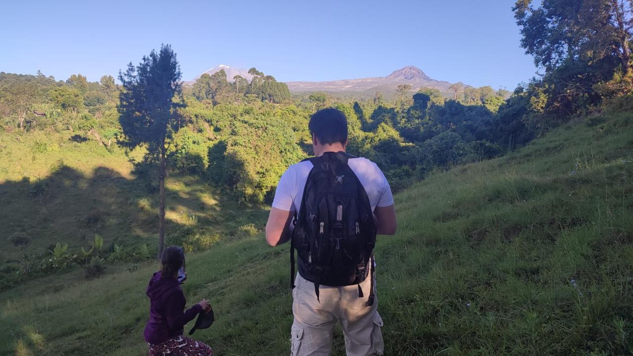 Mai Kilimanjaro Home Stay Marangu 外观 照片